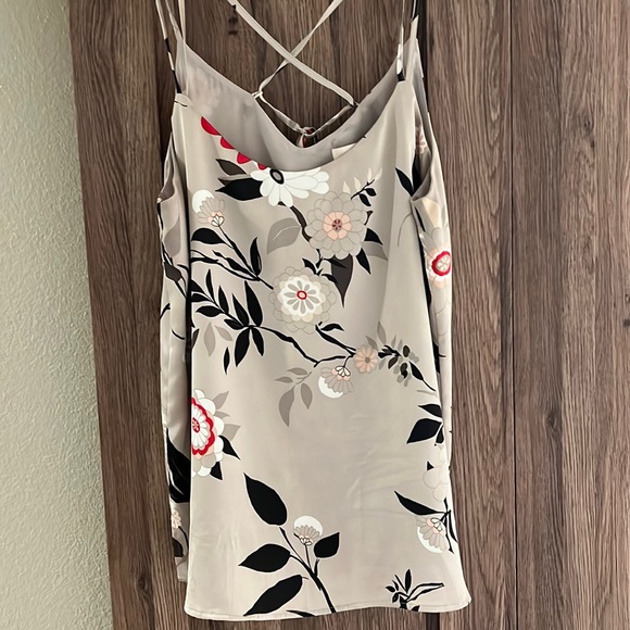 Really cute versatile stappy cami - Picture 1 of 4